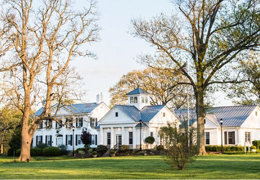 photo of the outside of the Arlington Memorial Gardens Admin Building