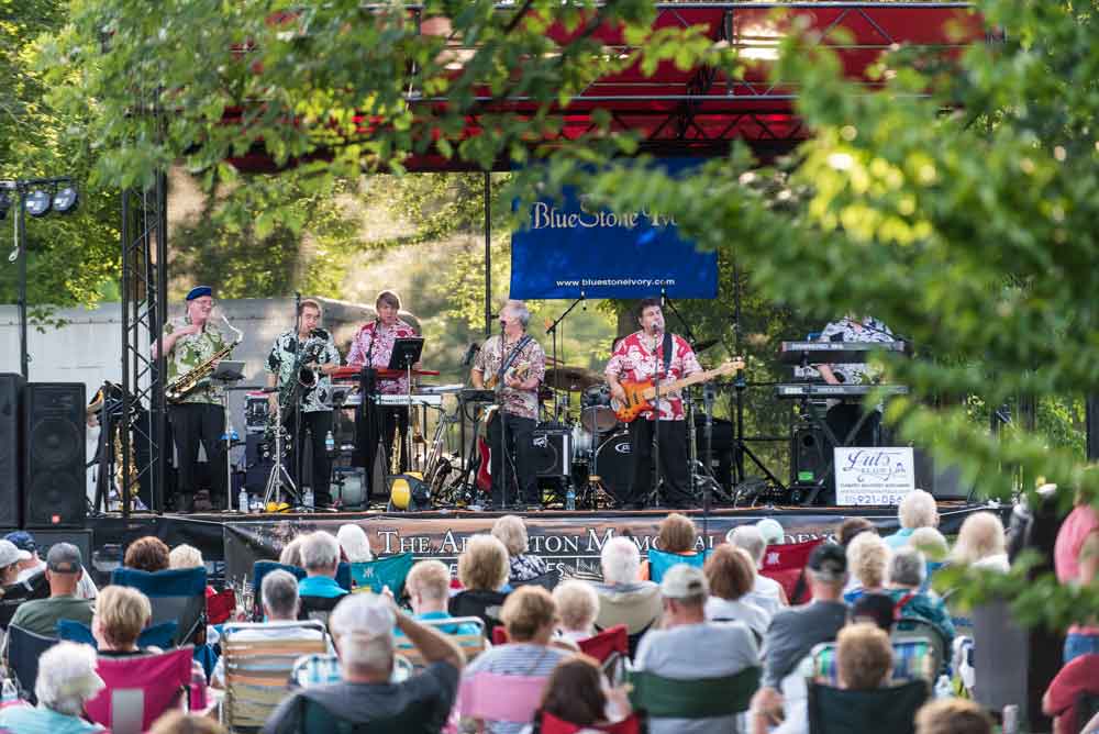 photo of the Blue Stone Ivory Concert