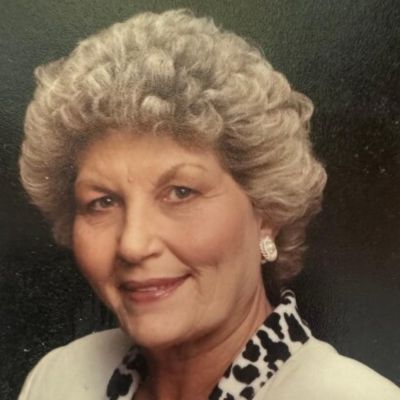 Thressa M. Lawhorn (Cox)